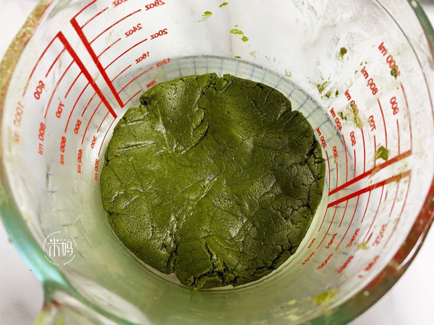 自从学会了这点心,女儿两三天就要吃,外酥里糯还拉丝,总吃不腻