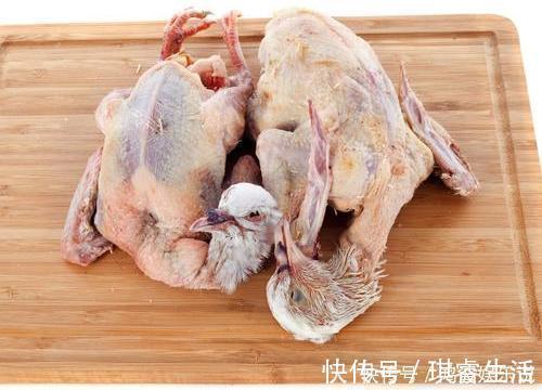 鸽子汤|炖鸽子汤时，两样调料不要加，很多人不清楚，难怪汤不鲜美
