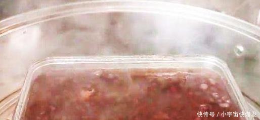 想吃红豆凉糕不用买,2分钟教你在家做,软糯香甜,越吃越想吃!