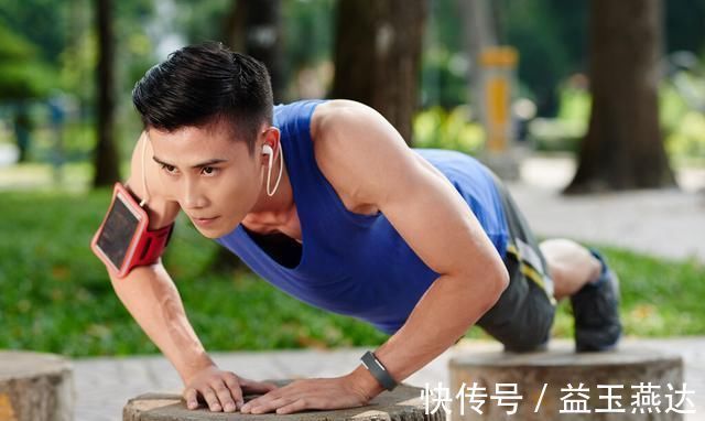 肌肉群|俯卧撑的个数,反映身体健康状况!你一次性能做几个?