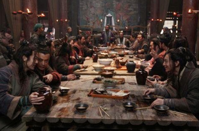 晁盖!宋江聚义厅上排座次,公孙胜看清楚后,扭头离去,梁山自此无兄弟