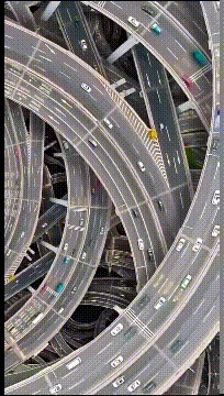 |搞笑GIF:大叔用什么牌子的洗发水,头发如此飘逸