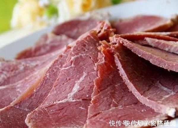 大葱|告诉家人，大蒜不能与此物一起吃，不然肠胃要遭罪，了解下吧