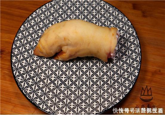 脚趾|买猪蹄时,挑“前蹄”还是“后蹄”?老屠夫:差距太大,别买错了