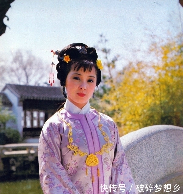 贾惜春$解读《红楼梦》:贾惜春四小姐的身份,不过是个幌子?