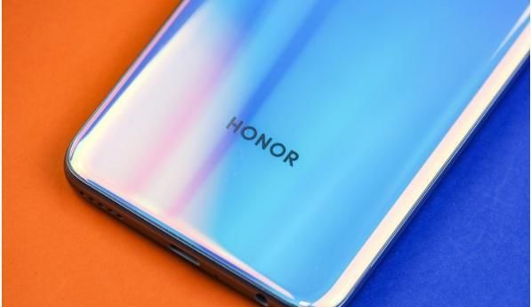 荣耀|荣耀30S看似完美，这些缺点导致其销量惨淡