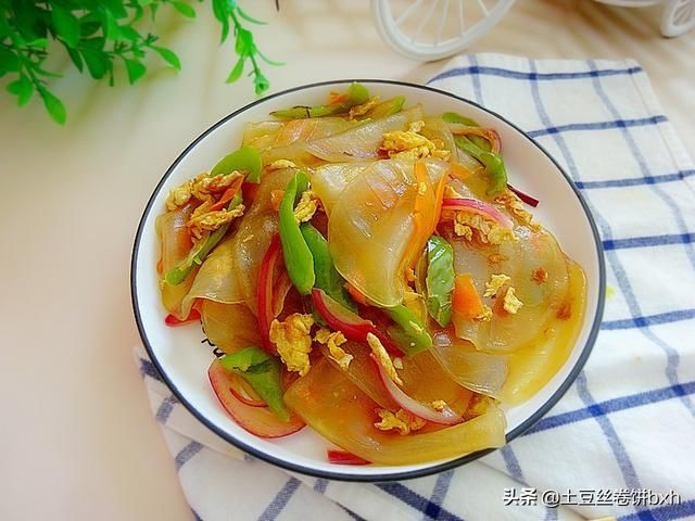 晚餐|没想到这东西这么好吃，晚餐就这一盘，没吃主食也顶饱，真香
