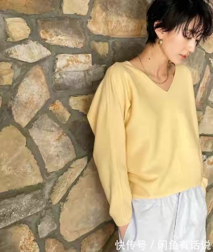 发型 女人过了50岁放弃长发吧,留短发会更适合你,主要因为这3个原因