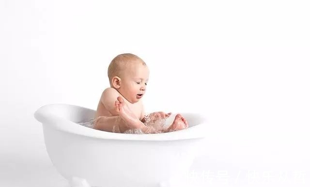 敏感度|高智商宝宝的15个信号,占10个以上,恭喜你:宝宝非常聪明