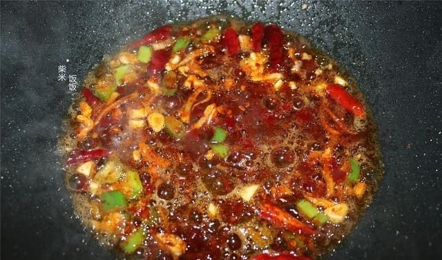 豆腐这样做太好吃了,我家每周做一次,软嫩入味,给肉都不换