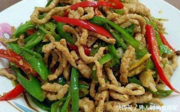 炒猪肉,先放盐先放酱油很多人容易做错,难怪猪肉又硬又柴