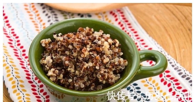 电饭煲|煮米饭时,记得提前“放2味”,米饭粒粒分明,Q弹好吃