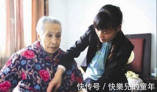 女儿|啃女在二胎家庭中蔓延,比重男轻女更扎心,不少父母视而不见