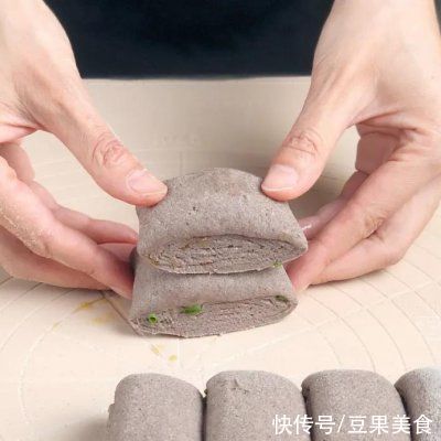 低升糖|万万没想到，让我爱上下厨的竟是黑全麦花卷