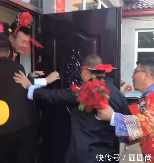 伴娘|伴郎集体被伴娘“拐跑”,留新郎风中凌乱:兄弟给点面子