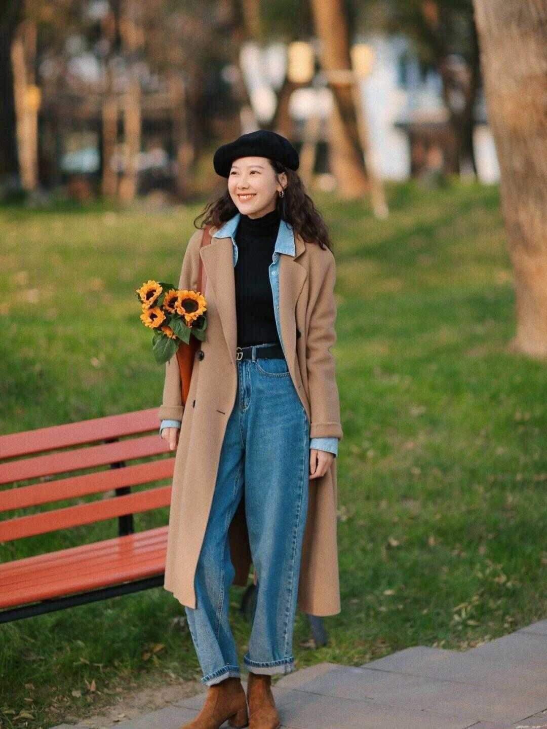 紧身 别再选常规款小香风了!今年流行羽绒内胆、摇粒绒的,谁穿谁美