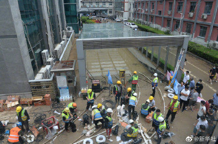 重症|郑大一附院河医院区转移重症患者