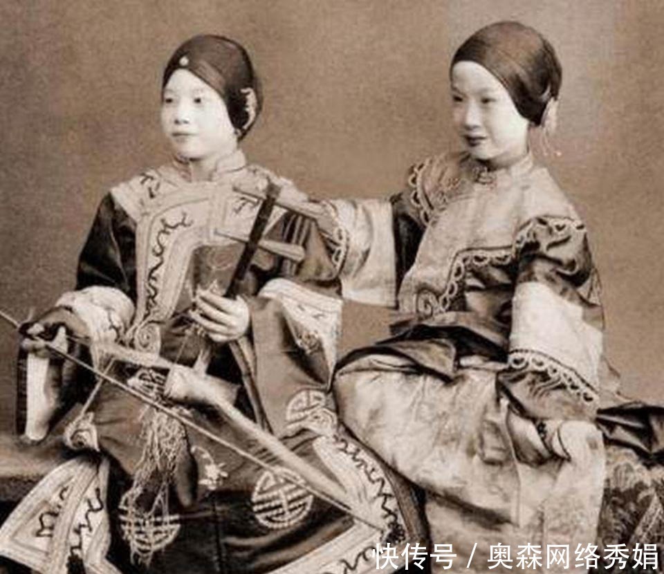 光绪|清朝女子真实老照片,图4为光绪最美的妃子,富家千金相聚打牌