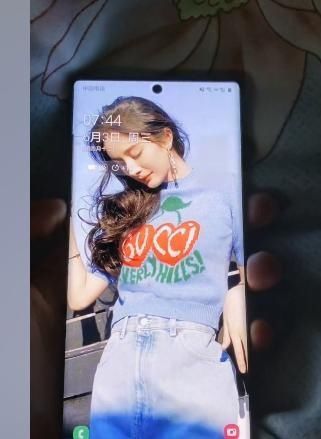 无意|九天狐开启早睡早起打卡挑战，无意暴露这一秘密，惹网友围观
