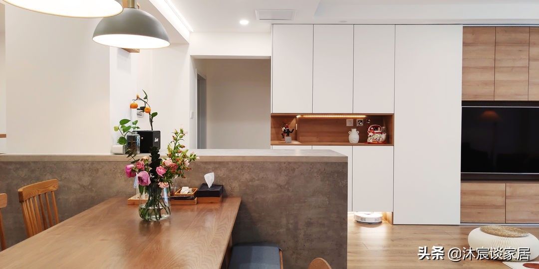 沐宸|她家“去走廊”设计太棒了,空间利用极致,室内很温暖,好治愈