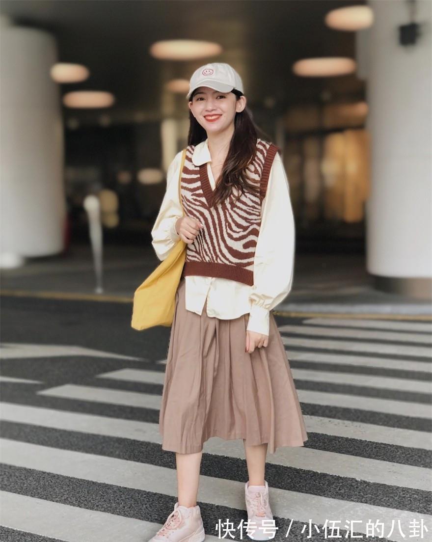 乐福鞋 真正时髦的女人,秋天都离不开这3双“鞋”,怎么搭都很高级气质