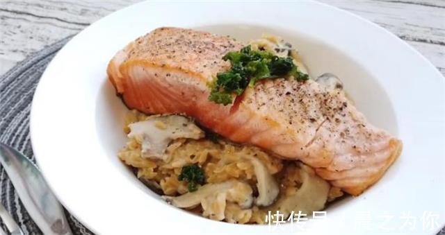 黑胡椒|韩国健身女神，身材饱满性感迷人，肌肉线条优美令人羡慕不已啊！