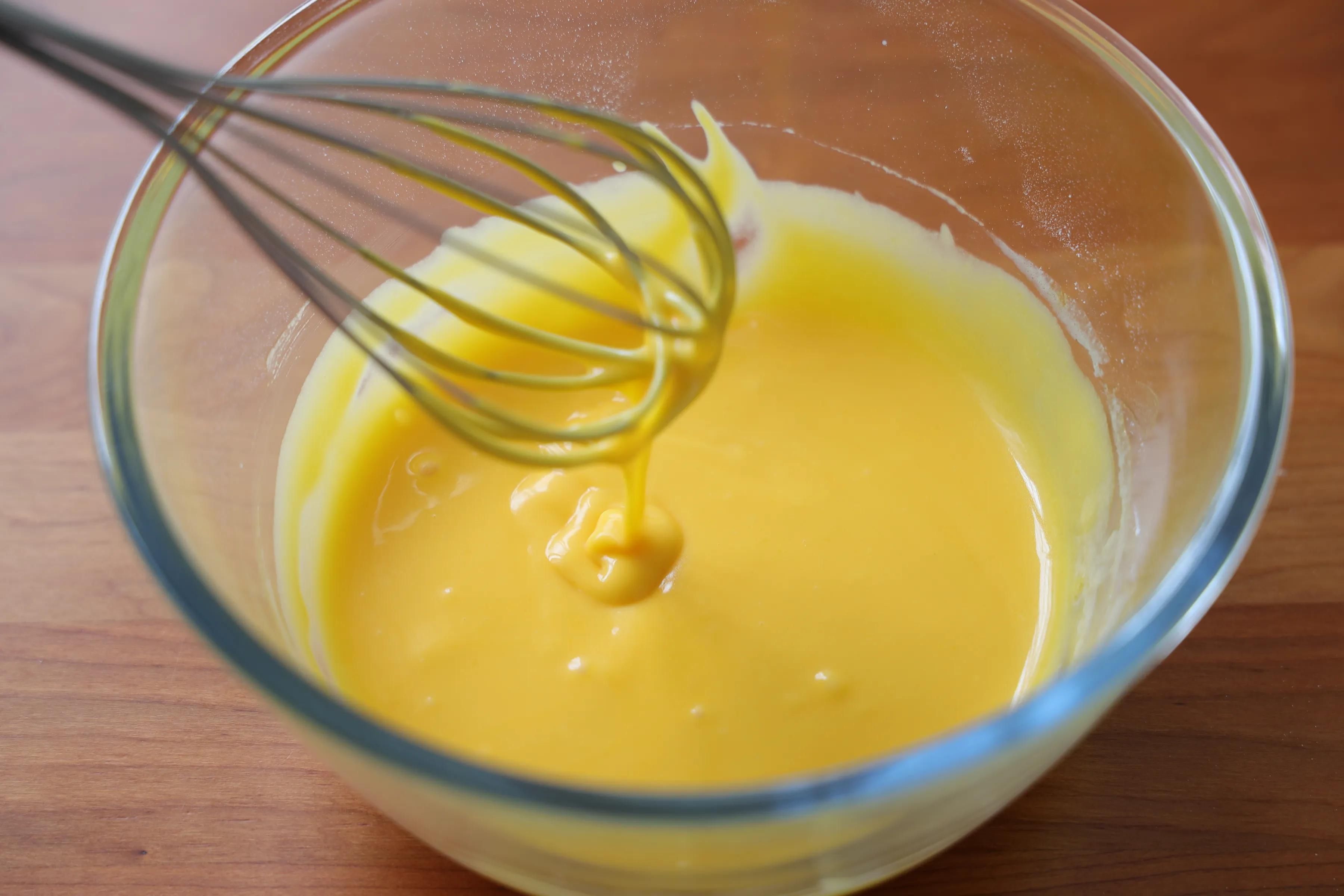 低粉|成本2块钱的北海道戚风蛋糕，教你在家做，松软爆浆，热天吃超赞