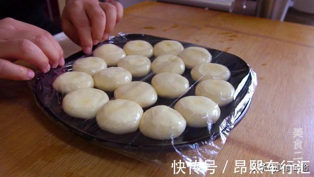 面粉|做春饼时，很多人第1步就错了，教科书式详细讲解，张张白亮劲道