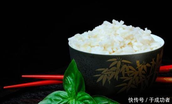 隔夜之后|“隔夜菜”不健康?原来都误解了,3种放心吃,但有4种趁早扔掉