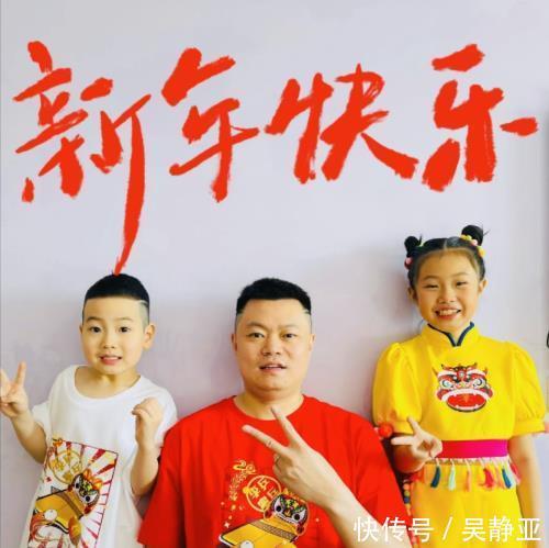 福原爱|乒乓明星送祝福!许昕侯英超带着一对儿女出镜,奥恰爱酱中文祝福