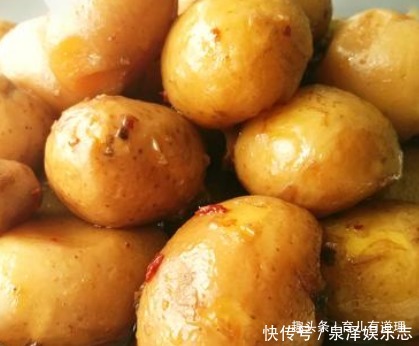 还没出锅就闻到香味,色香味俱全,做法不费时,食材特别便宜