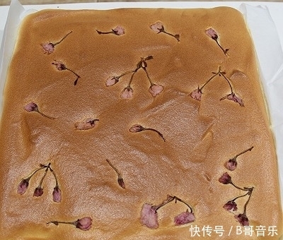 #童年不同样,美食有花样# 樱花蛋糕卷