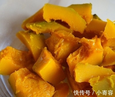 南瓜粥|韩式南瓜粥，早餐喝健脾和胃，简单好做，早餐孩子喜欢