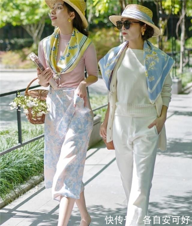 夏日 用心变老而不是装嫩,这些妈妈辈博主的夏日穿搭,优雅高级又气质!