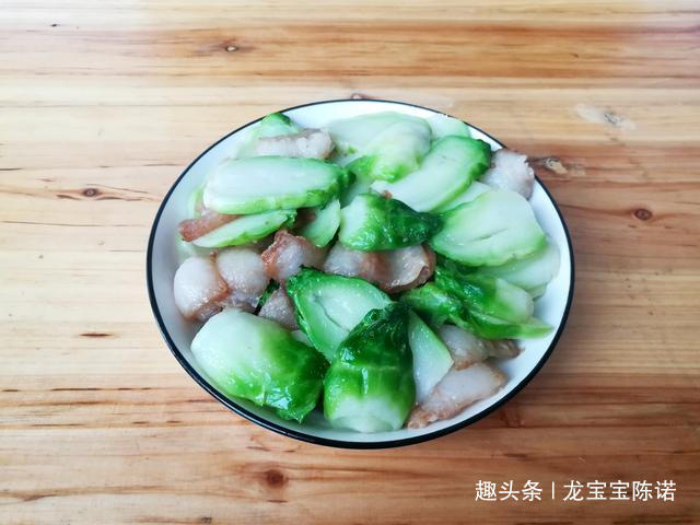 西兰花|妈妈来家里小住,女婿忙活一下午做5菜1汤,晒圈网友:胃口真好