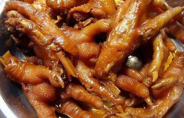 新婚|新婚第二天,妻子主动下厨做饭,饭菜刚端上桌,父母却板起了脸