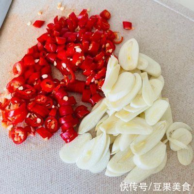 白萝卜|传统美食??酸萝卜（萝卜泡菜）