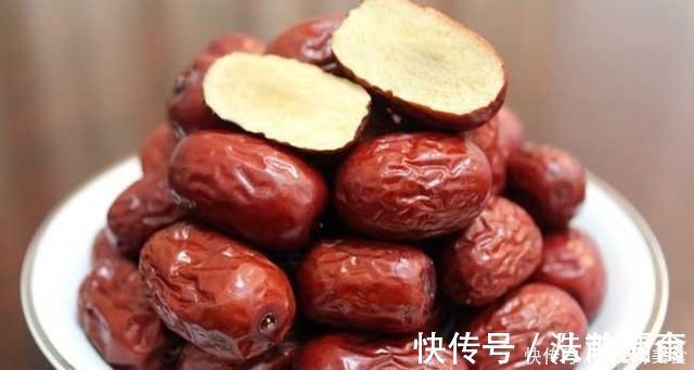 好处|每天坚持吃红枣,好处多多,医生:有一类人还是不要贪嘴多吃!