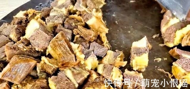 冬天,吃猪羊肉不如吃它,上锅一煲滋补又保暖,常吃告别手脚冰凉