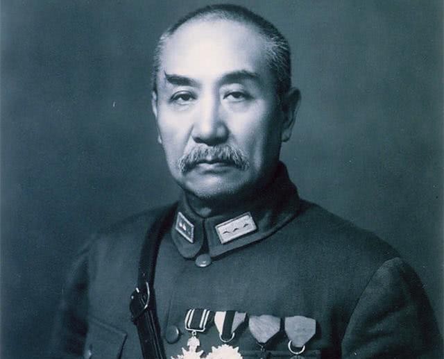 福祥|此人与阎锡山齐名,带7.5吨黄金逃到美国,晚年对人说:想回家了