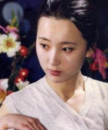 红颜薄命|最像林黛玉的演员不管是古装还是现代装,都美得让人惊艳,奈何却红颜薄命