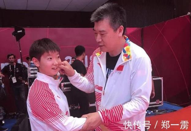 国乒|国乒最新动态!樊振东再添一日本小迷妹,孙颖莎主管教练浮出水面