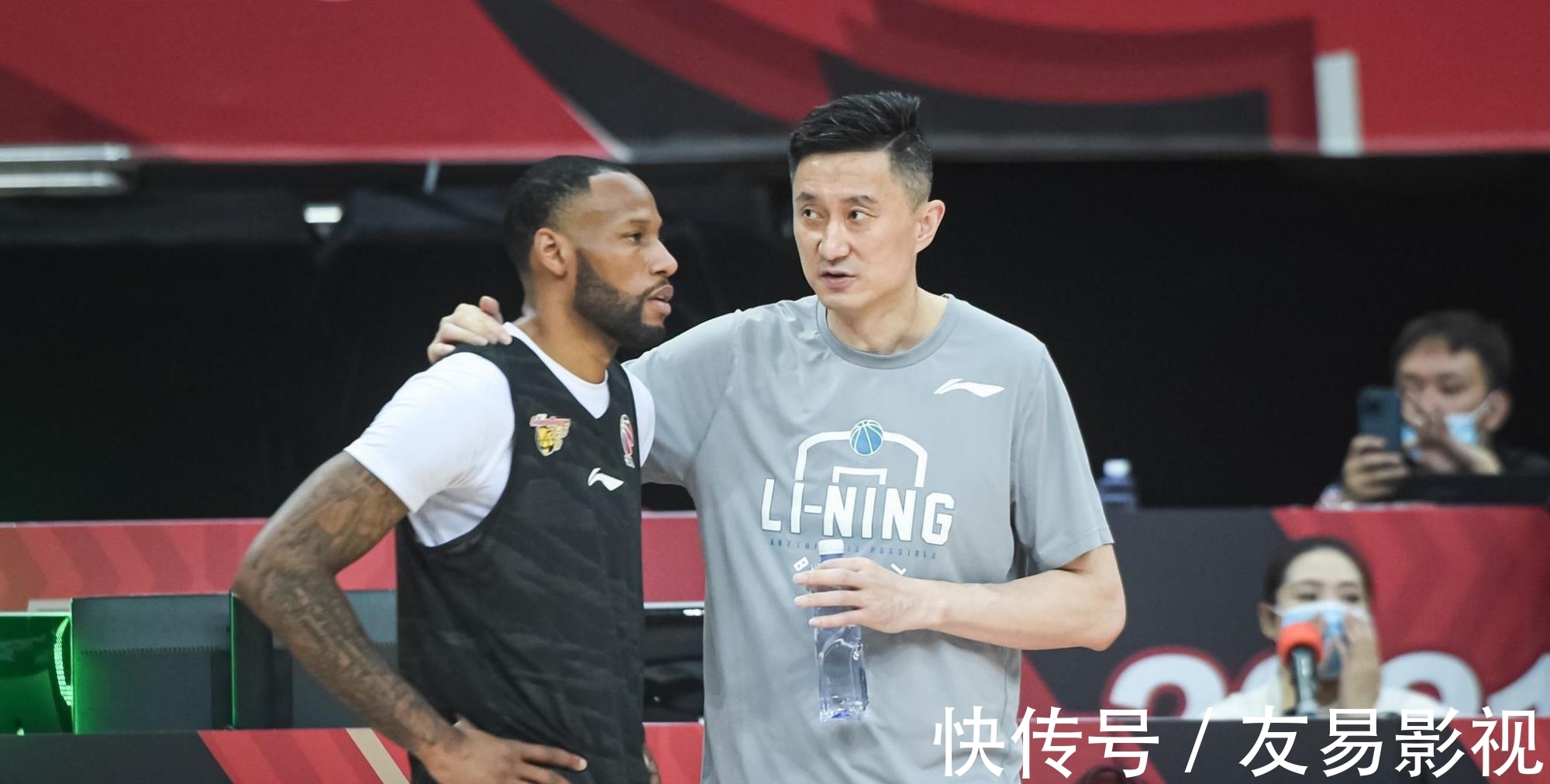山东|CBA3消息！威姆斯完成注册，林书豪吉布森合练，山东将帅谈新赛季