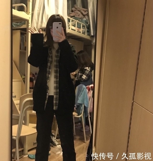 富养女|女大学生两个月生活费8000元,穷养儿富养女?体谅父母不容易