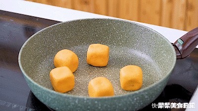 新晋网红下午茶!好吃又养生,有个平底锅就搞定