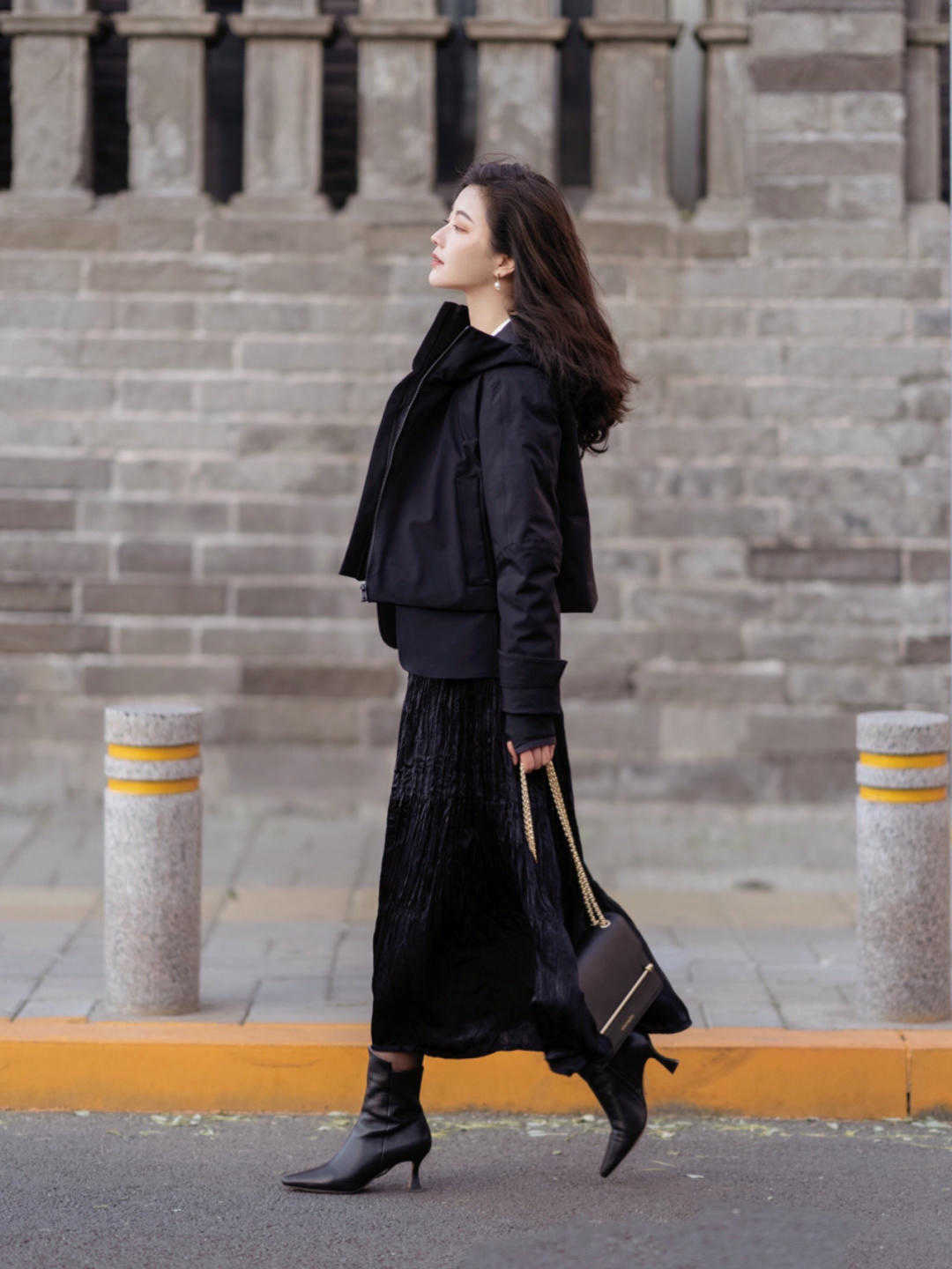 黑白配|冬天穿衣还得是黑白配,百搭精致不挑人,关键是穿再久也不会过时