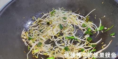 鸡蛋|它是天然补钙蔬菜，价格便宜，1周吃2次，排出宿便，告别大肚腩