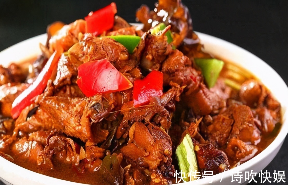 美味|美味的香辣啤酒鸡，香辣过瘾，好吃到停不下来，上桌就抢光了！