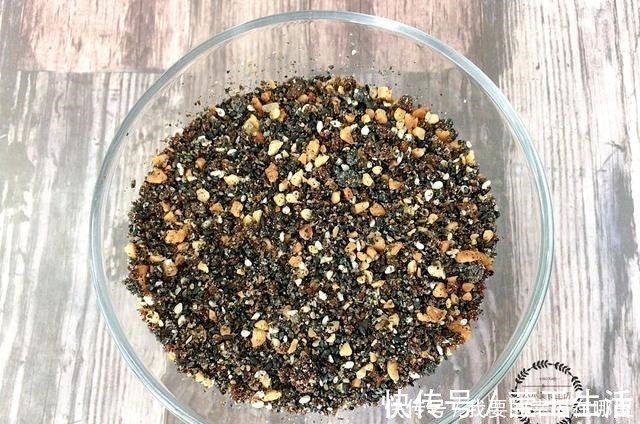 糖饼|入秋后常吃它，钙是牛奶4倍，是鸡蛋10倍，孩子常吃猛长个