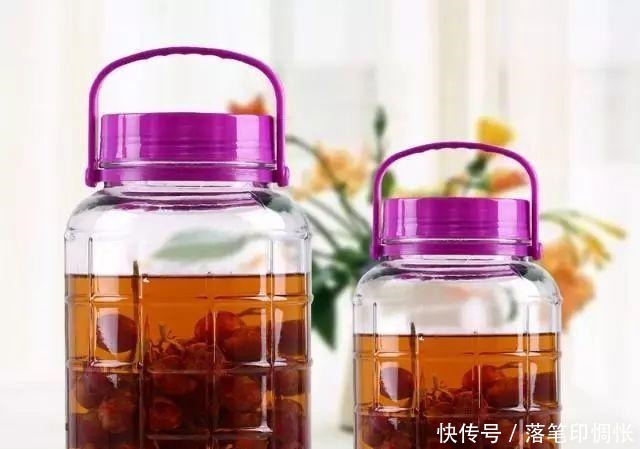 养肝|别再醋泡大蒜了!大蒜加它,养肝补肾,60岁的人肾似小年轻!